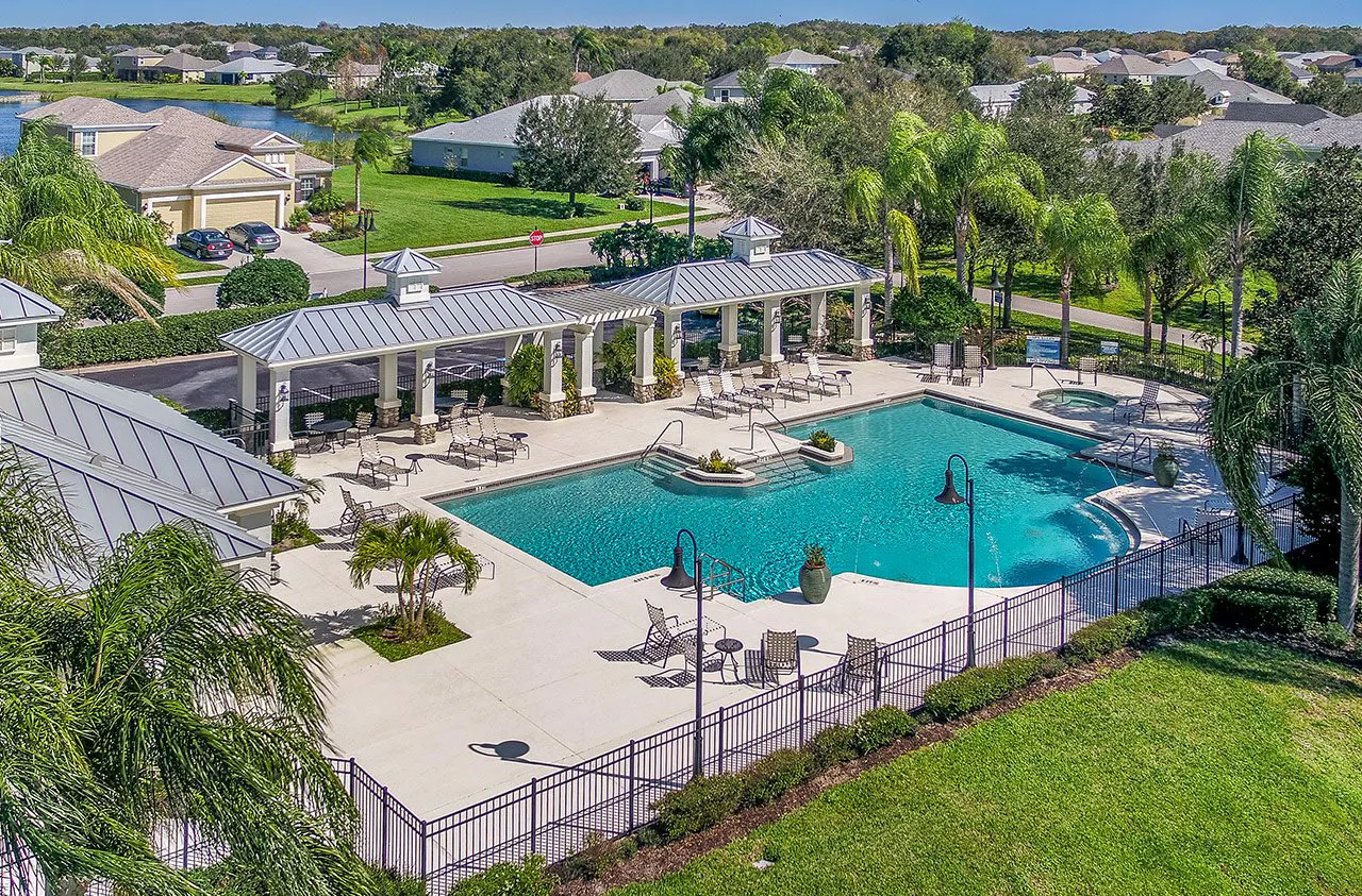 Neal Communities Swimming Pool at River's Reach