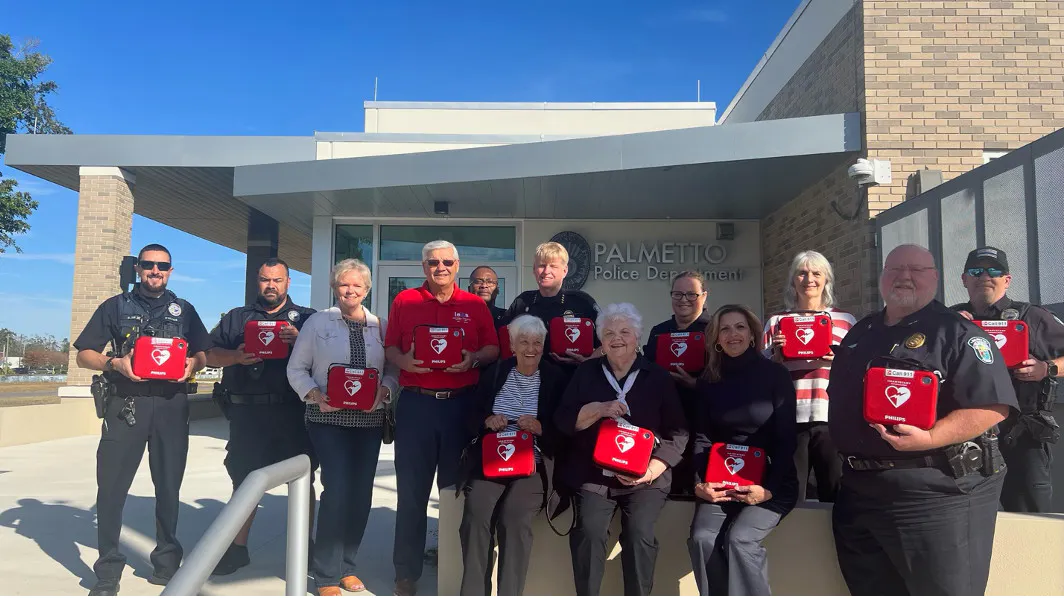 new-homes-sarasota-florida-neal-communities-funds-police-department
